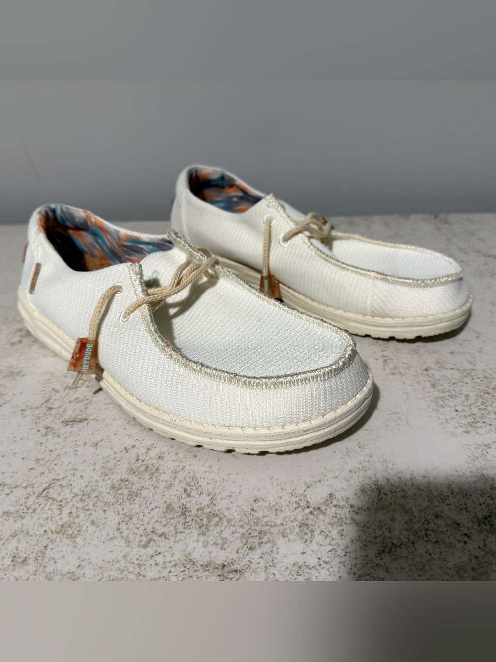 HEYDUDE Women's Wendy Eco Sox White slip-on shoes, Size 11 - Picture 2 of 10